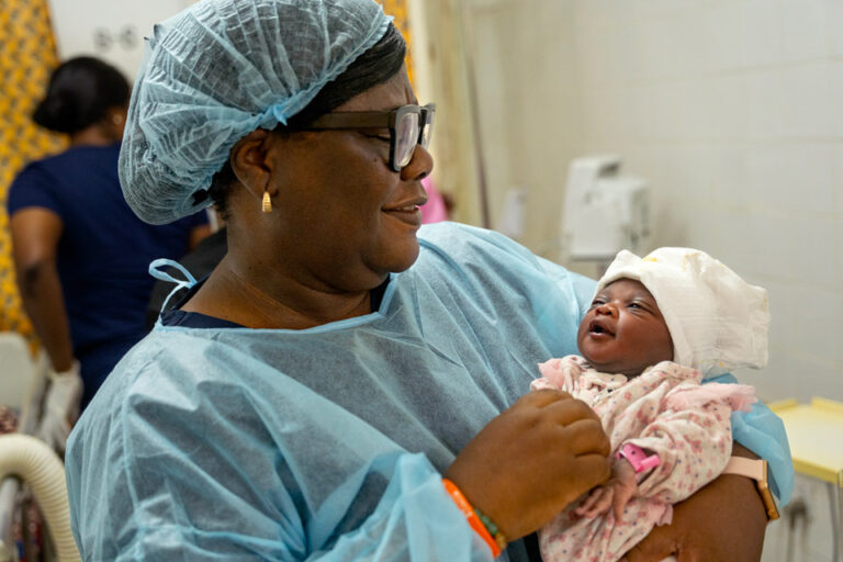 sierraleone 20241029 siabirth asesay 130 960w